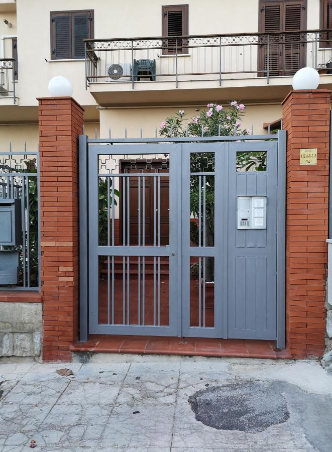 La Casetta Della Musica Mondello Kültér fotó